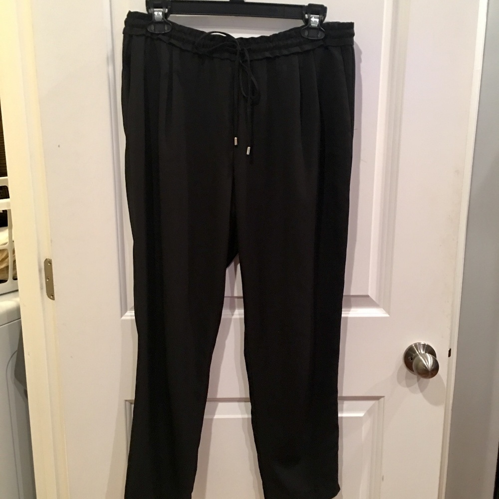 ZARA High Waisted Crop Pants - Worn Once